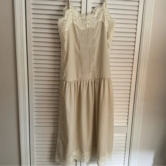 Ivory Lace Camisole Dress - Picture 12 of 16